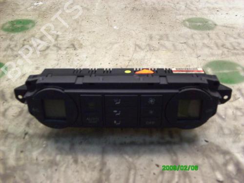 Commande Chauffage FORD FOCUS II (DA_, HCP, DP) [2004-2013]  3758440