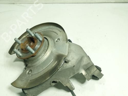 Used Right rear steering knuckle JAGUAR E-PACE (X540) 2.0 D180 AWD (179 hp) 16754951
