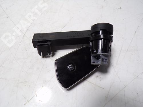 ignition-barrel-seat-leon-kl1-klg-5fa22407500-5fa959839uzl-2019-10921853 main image
