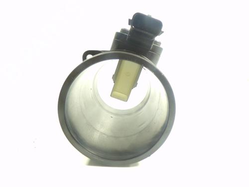 Used Mass air flow sensor Mass air flow sensor DACIA SANDERO II 1.5 dCi 75 / Blue dCi 75 (B8JW, B8M4, B8AH, B8M7, B8M6) (75 hp) 7666570 7666570