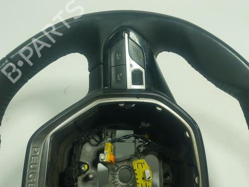 Steering wheel PEUGEOT 208 II (UB_, UP_, UW_, UJ_) e-208 | BP19135137C49 