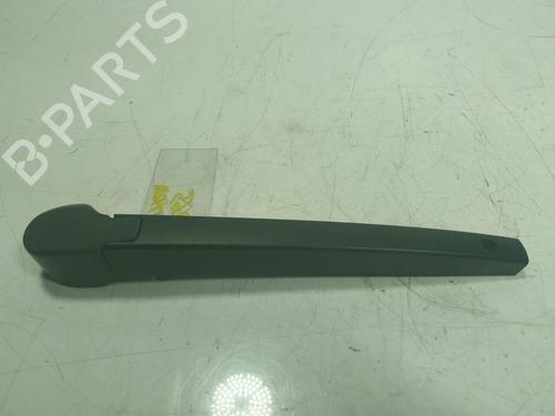 Used Rear windshield wiper arm Rear windshield wiper arm 16311449 16311449