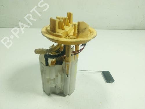 Used Fuel pump Fuel pump MERCEDES-BENZ SPRINTER 3,5-t Van (B907, B910) 311 CDI (910.631, 910.633) (114 hp) 19580480 19580480