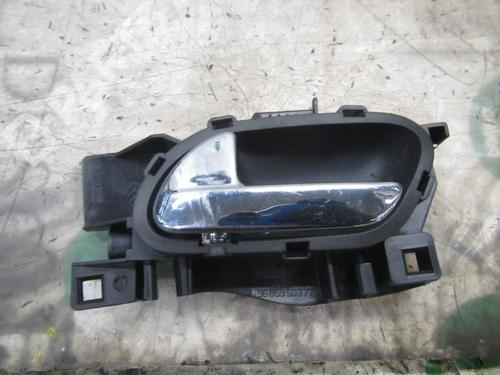 Used Rear left interior door handle Rear left interior door handle PEUGEOT 308 I (4A_, 4C_) 1.6 16V (150 hp) 3829225 3829225