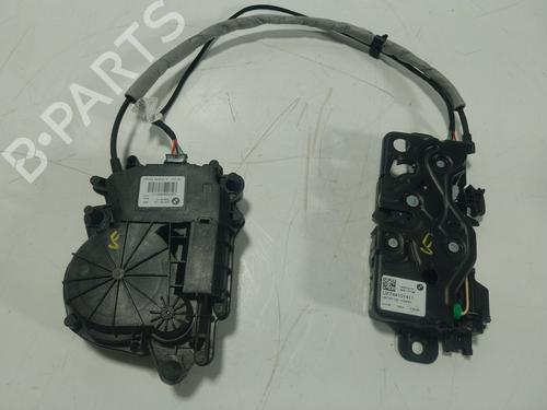Used Tailgate lock BMW 5 (G30, F90) 540 i xDrive (340 hp) 23857737