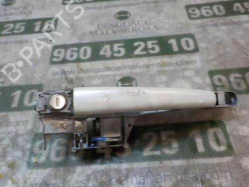 front-left-exterior-door-handle-peugeot-2008-i-cu_-16-hdi-2013-3863677 main image