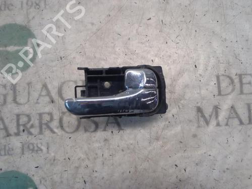 Used Front right interior door handle NISSAN ALMERA TINO (V10) 2.2 dCi (115 hp) 3806757