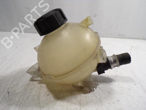 expansion-tank-citroen-c4-grand-picasso-ii-da_-de_-9678125880-2013-8420748 main image
