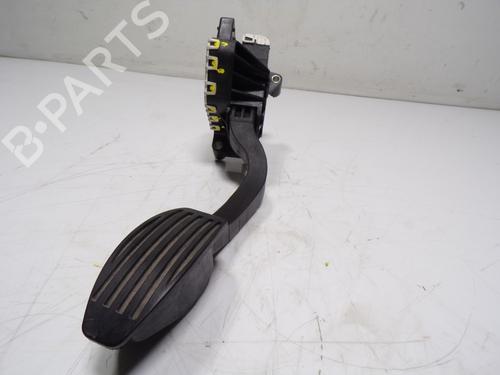 Used Pedal FIAT 500 (312_) 1.2 (312AXA1A) (69 hp) 11193420
