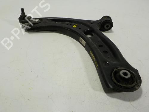Used Left front suspension arm VW GOLF VII (5G1, BQ1, BE1, BE2) [2012-2021]  16163654