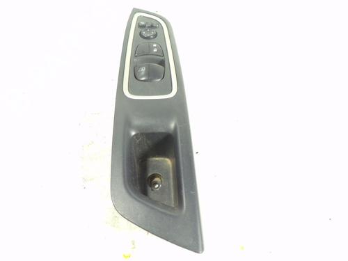 Used Left front window switch NISSAN MICRA V (K14) [2016-2025]  7666762