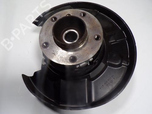 Used Right rear steering knuckle BMW 1 (E87) 118 d (143 hp) 16343789