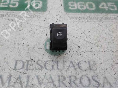 Used Left rear window switch RENAULT MEGANE III Hatchback (BZ0/1_, B3_) [2008-2025]  4595992
