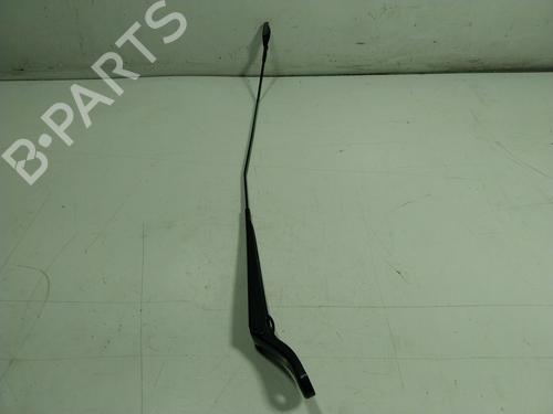Used Front windshield wiper arm RENAULT ZOE (BFM_) ZOE (58 hp) 17674291