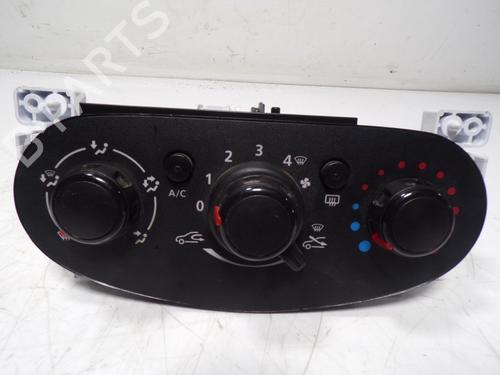 Used Climate control Climate control DACIA SANDERO II 1.5 dCi 75 / Blue dCi 75 (B8JW, B8M4, B8AH, B8M7, B8M6) (75 hp) 11239079 11239079