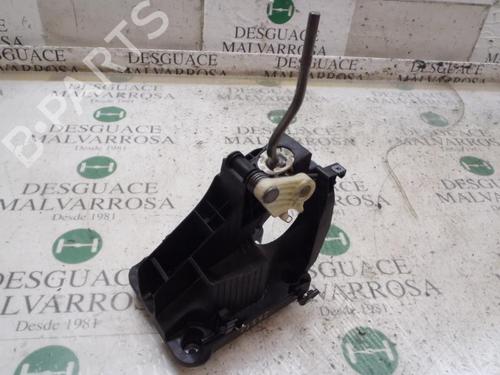Used Gear lever Gear lever PEUGEOT 308 I (4A_, 4C_) 1.6 HDi (109 hp) 7410248 7410248