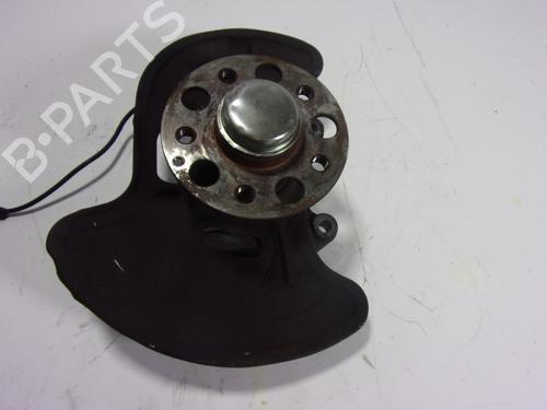 Used Left front steering knuckle Left front steering knuckle MERCEDES-BENZ C-CLASS (W204) C 220 CDI (204.002) (170 hp) 10653041 10653041