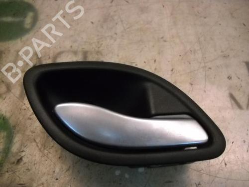 Used Rear right interior door handle Rear right interior door handle RENAULT LAGUNA II (BG0/1_) 1.9 dCi (BG08, BG0G) (120 hp) 3736037 3736037