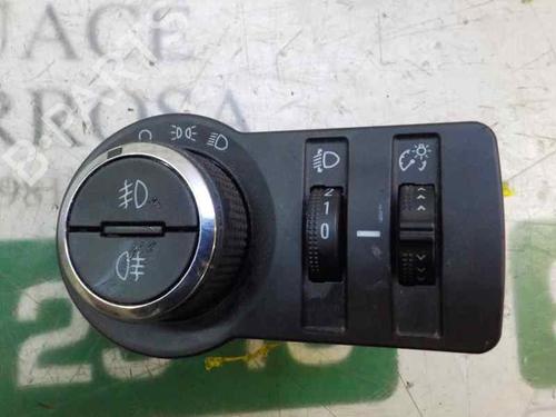 Used Headlight switch Headlight switch OPEL KARL (C16) 1.0 (75 hp) 5881263 5881263
