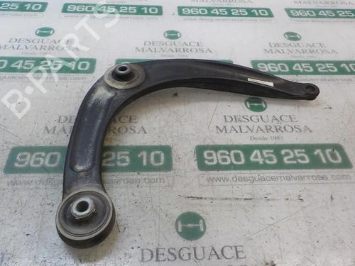 Used Right front suspension arm PEUGEOT 308 SW I (4E_, 4H_) [2007-2014]  3871611