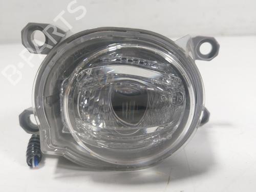 Left front fog light TOYOTA RAV 4 V (_A5_, _H5_) 2.5 Hybrid (AXAH52) (218 hp) 17908149