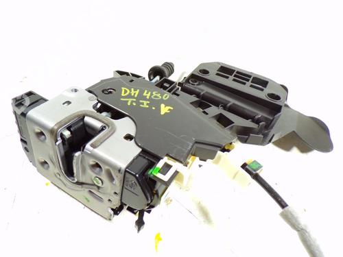 rear-left-lock-mercedes-benz-m-class-w166-a2047302735-a2047302735-2011-2012-2013-2014-2015-8162714 main image