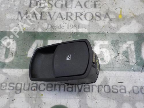 Used Right front window switch Right front window switch OPEL CORSA E (X15) 1.4 (08, 68) (90 hp) 3862477 3862477
