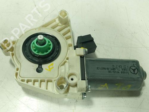 Used Left front window motor Left front window motor MERCEDES-BENZ S-CLASS (W221, V221) S 500 4-matic (221.086, 221.186) (388 hp) 39666499 39666499