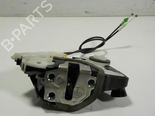 Used Front right lock TOYOTA YARIS (_P13_) 1.0 (KSP130_, KSP130) (69 hp) 15398088