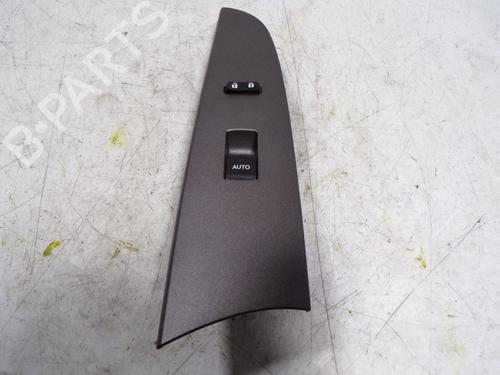 Used Right front window switch Right front window switch LEXUS IS II (_E2_) 220d (ALE20) (177 hp) 8224832 8224832
