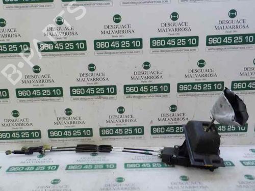 Used Gear lever Gear lever RENAULT CLIO IV (BH_) 1.5 dCi 75 (75 hp) 7412483 7412483