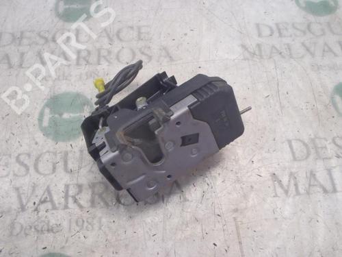 front-right-lock-nissan-primastar-van-x83-20-dci-115-2002-3811302 main image
