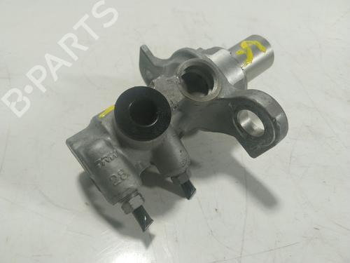 Brake master cylinder PORSCHE MACAN (95B) | BP17749681M77 - Image 3