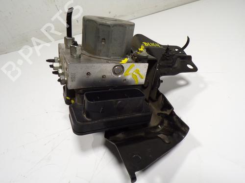 Used ABS pump NISSAN X-TRAIL III (T32_, T32R, T32RR) 1.6 dCi (T32) (130 hp) 14848335