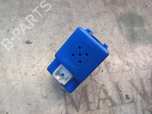 Used Electronic module Electronic module KIA RIO II Saloon (JB) 1.4 16V (97 hp) 3814865 3814865