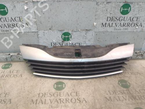 Used Grille RENAULT LAGUNA II (BG0/1_) [2001-2007]  3803590