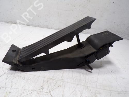 Used Pedal BMW 3 (E90) 320 i (150 hp) 10710430