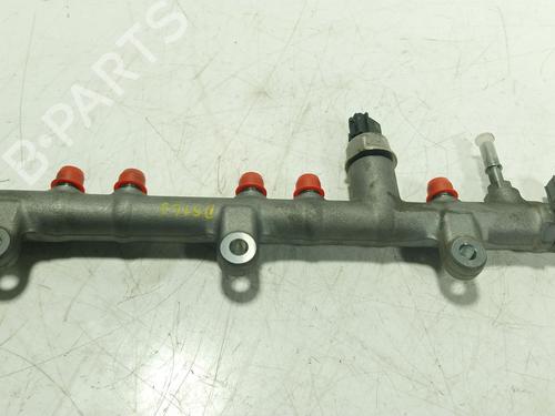 Injection rail HYUNDAI H350 Van 2.5 CRDI | BP31800782M98 - Image 2