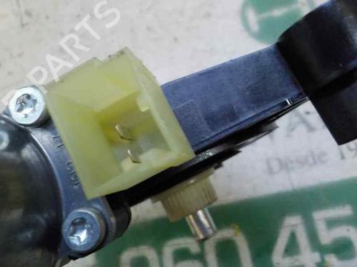 Right front window motor VW TOURAN (5T1) 2.0 TDI | BP6301901E20 