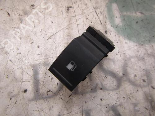 Used Right rear window switch Right rear window switch VW GOLF PLUS V (5M1, 521) 2.0 TDI 16V (140 hp) 4016579 4016579