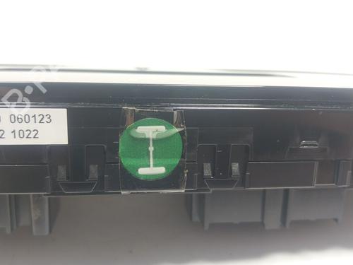Climate control VW TOURAN (5T1)  | BP19436248I5 