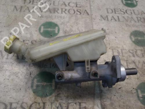 Used Brake master cylinder CITROËN C3 Pluriel (HB_) 1.4 Hybrid (73 hp) 3805596