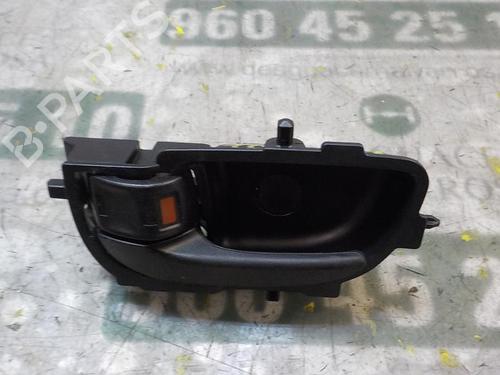 front-left-interior-door-handle-toyota-yaris-_p1_-692060d270c0-1999-2000-2001-2002-2003-2004-2005-3863464 main image