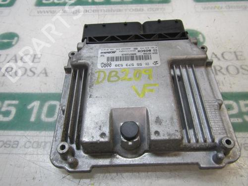 Calculateur moteur (ecu) OPEL INSIGNIA A (G09) 2.0 CDTI (68) (160 hp) 3867851