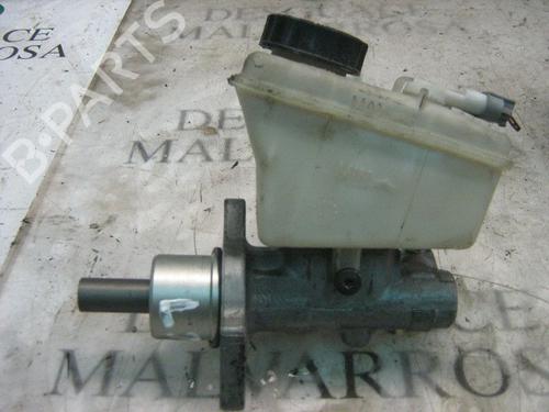Used Brake master cylinder BMW 3 (E46) 320 d (136 hp) 3793129