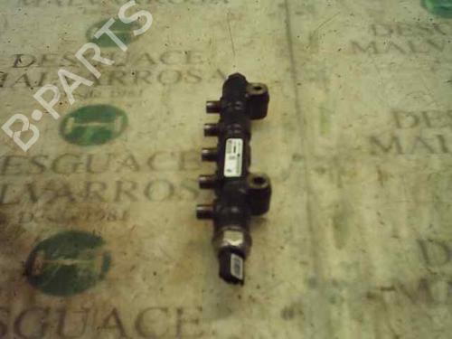Injection rail FORD FIESTA IV (JA_, JB_)  | BP3776028M98 