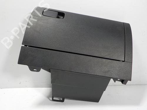 Used Glove box Glove box VW POLO V (6R1, 6C1) 1.4 TDI (90 hp) 15981478 15981478