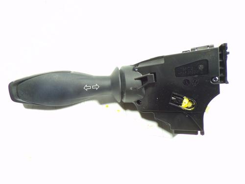 Used Steering column stalk FORD FIESTA VI (CB1, CCN) 1.25 (82 hp) 8913029