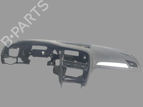Used Dashboard Dashboard AUDI A4 B8 (8K2) 1.8 TFSI (120 hp) 20233823 20233823