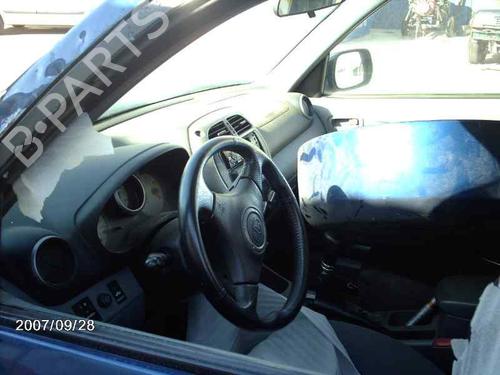 Sikringsdåse TOYOTA RAV 4 II (_A2_) 2.0 4WD (ACA21, ACA20) | BP3765107E1 